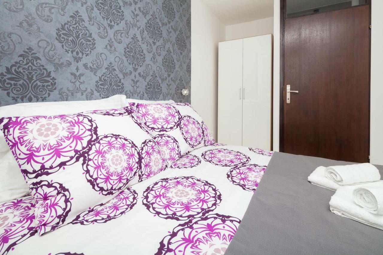 Apartman Ester PUY Exterior foto