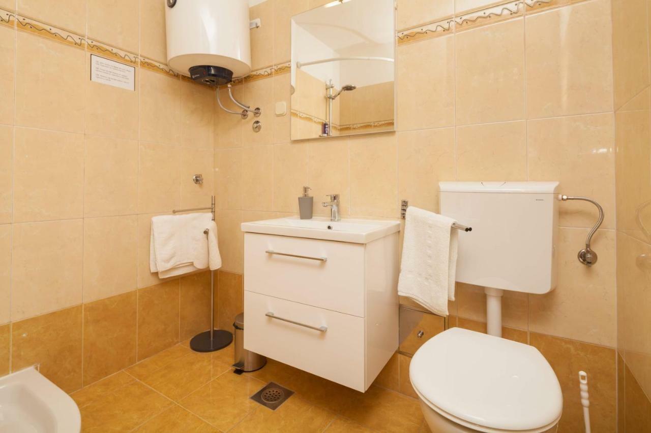 Apartman Ester PUY Exterior foto
