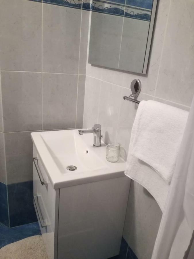Apartman Ester PUY Exterior foto